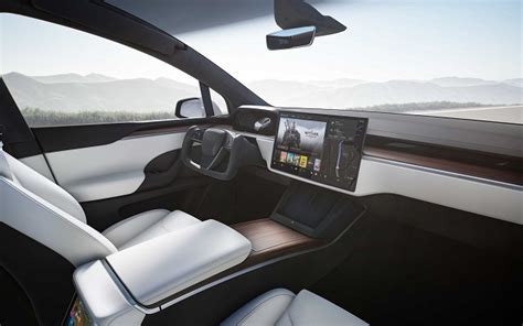 2023 Tesla Model X Unveiled with a More Futuristic Look - 2023 / 2024 ...