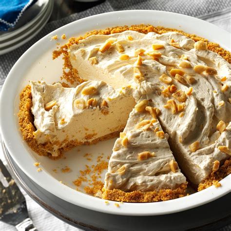 Peanut Butter Cream Pie Recipe | Taste of Home