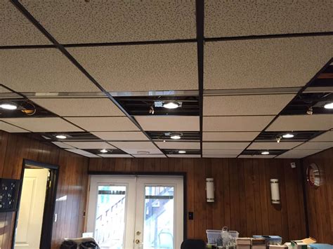 Diy Ceiling Light Installation / How to Replace a Light Fixture With a ...