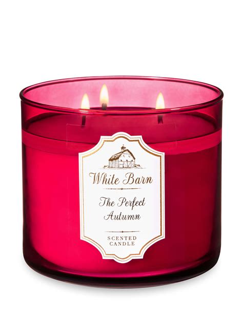 The Best Smelling Fall Scented Candles To Light Up Your Home This Fall