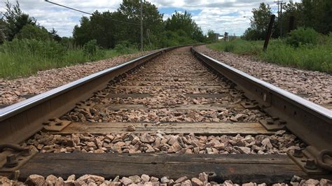 Un nouveau chemin de fer pourrait être aménagé entre Baie-Comeau et ...