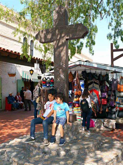 Free things to do at Placita Olvera in Los Angeles - Orange County tips ...