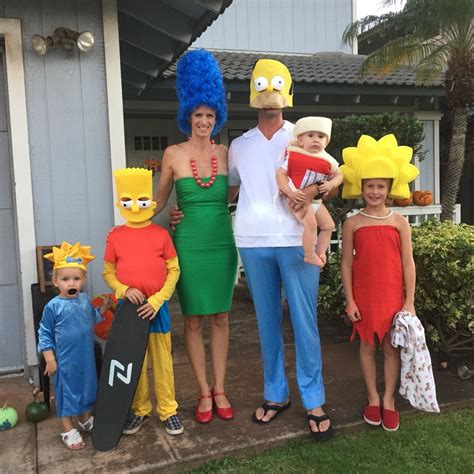 Simpsons | Family costumes, Family halloween costumes, Simpsons costumes