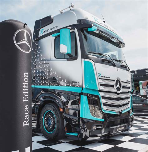 Mercedes-Benz Trucks presenta Actros Race Edition | Vado e Torno Web