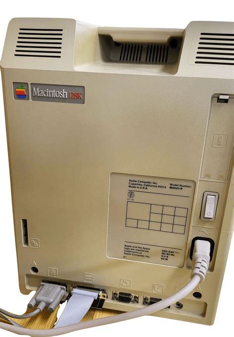 HomeComputerMuseum - Macintosh 128K