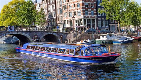 ams-canal-cruise-feature-onsite - Wheelchair Travel