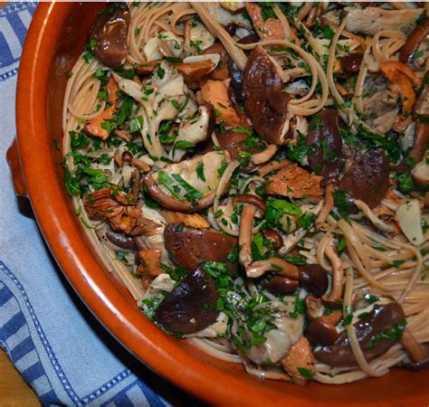 Pasta with wild mushrooms – LaBellaSorella