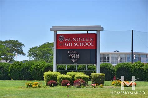 Mundelein Cons High School in Mundelein, IL, Homes For Sale - Homes by ...