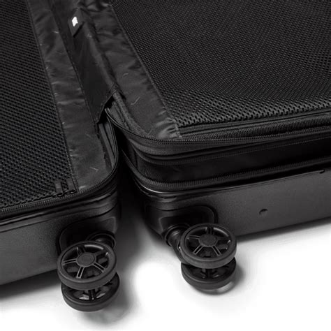 Carry On Light Expandable Luggage | July