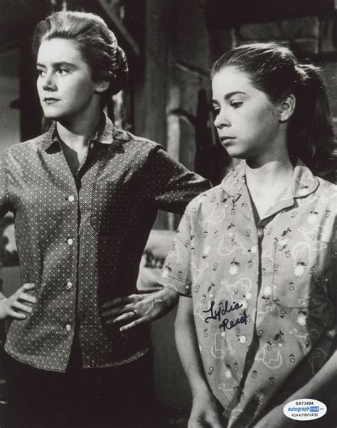 LYDIA REED SIGNED THE REAL MCCOYS 8X10 PHOTO 5 ACOA | Autographia