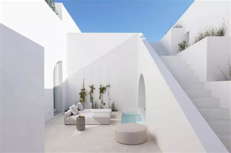 Santorini cave house converted into dreamy modern retreats | Santorini ...