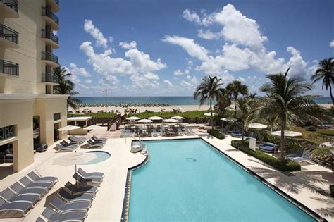 Hilton Singer Island Oceanfront/Palm Beaches Resort - West Palm Beach ...