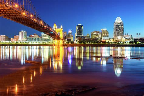 Ohio River Reflections of the Downtown Cincinnati Skyline Photograph by ...