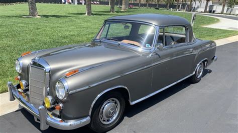 1960 Mercedes-Benz 220SE Coupe 5-Speed VIN: 1280371103251 - CLASSIC.COM