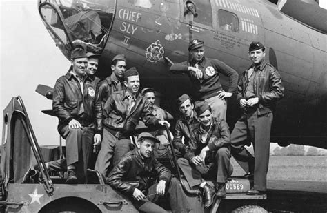 The B-17 Crewman who Survived Fifty Missions Over Germany - Warfare ...