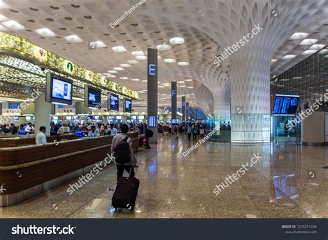 Mumbai airport inside 158 รายการ ภาพ ภาพสต็อกและเวกเตอร์ | Shutterstock