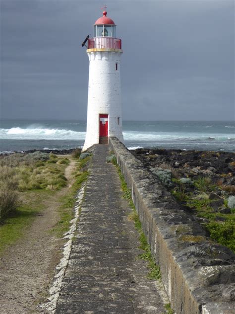 Port Fairy Lighthouse – Griffiths Island – Vintage Victoria