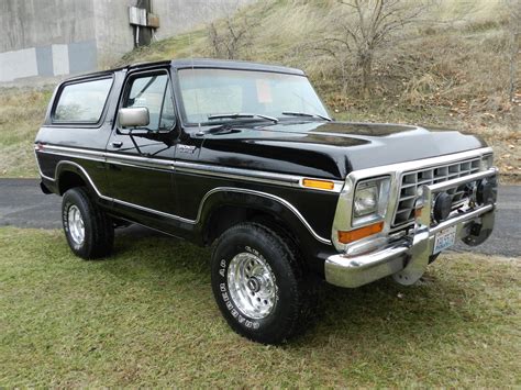 1979 Ford Bronco F150 4x4 XLT black on black classic solid original ...