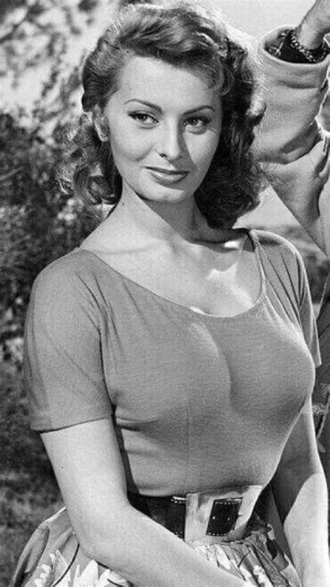 Sophia Loren, 1960's : r/sophialoren