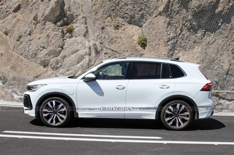 2024 VW Tiguan PHEV Spied Putting 62-Mile Electric Range To The Test ...