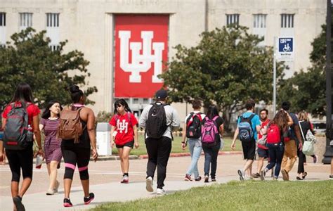 University of Houston Scholarships - HelpToStudy.com