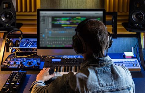 Professional Recording Studio Equipment List: The Ultimate Guide