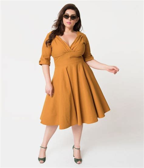 How To Choose Dresses For Apple Shaped Plus Size