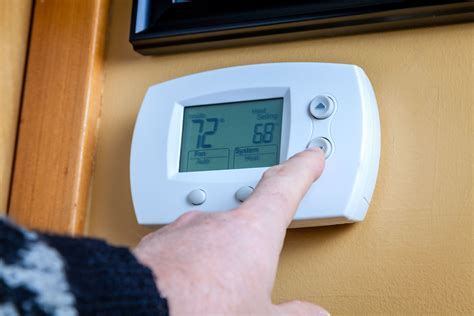 HVAC 101: Thermostats | Mathews CCAC | Blog | Thermostat installation