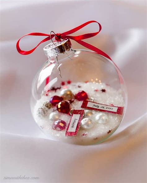 25 Personalized Christmas Ornaments for Your Christmas Tree