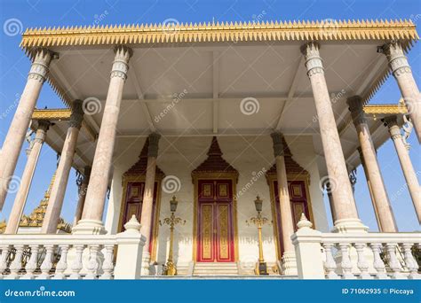 Royal Palace in Phnom Penh. Khmer Architecture, Cambodia Stock Image ...