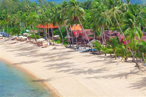 Maenam beach of Koh Samui — Stock Photo © hydromet #8620749