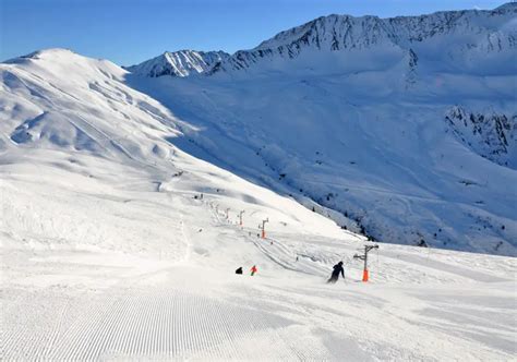 Balme Tour Vallorcine Ski Resort Info Guide | Domaine de Balme Chamonix ...