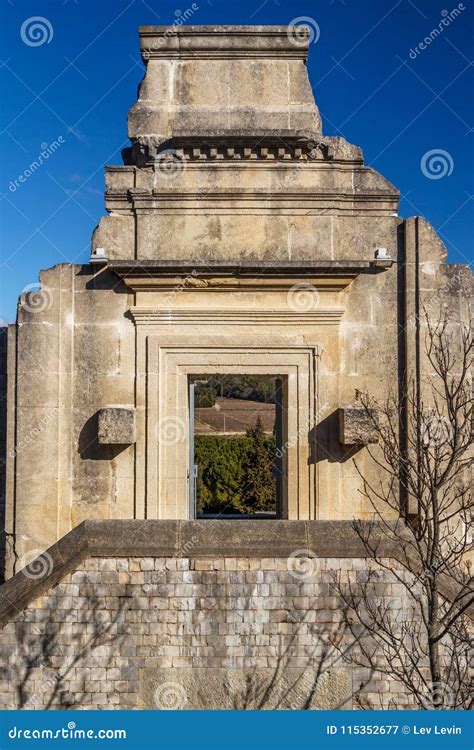 Roman Ruins in Vaison-la-Romaine Town, Provence Stock Image - Image of ...