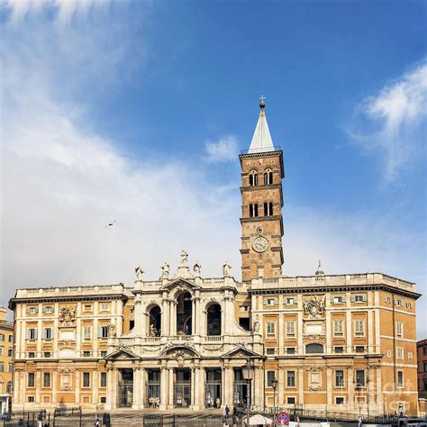 Saint Mary Major's Basilica, Rome, Italy. Photograph by Marek Poplawski ...