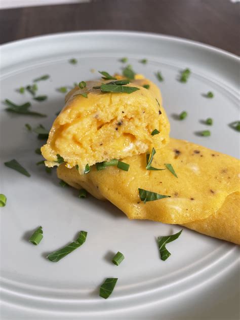 Classic French Omelette French Omelette, Breakfast Omelette, Savory ...