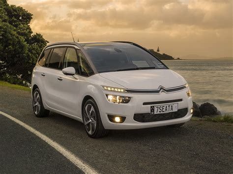 CITROEN Grand C4 Picasso Specs & Photos - 2013, 2014, 2015, 2016 ...