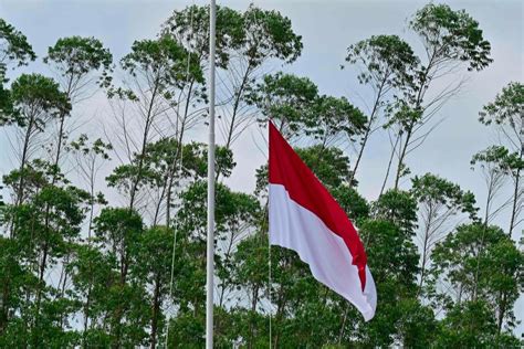 Indonesia celebrates first independence day at future capital