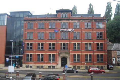 Travelodge, Macclesfield (C) N | Places, Building, Views