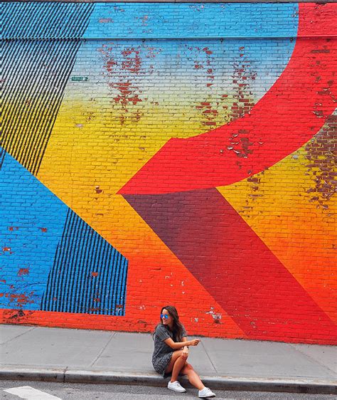 A Guide To Finding Murals In New York City - #travelcolorfully