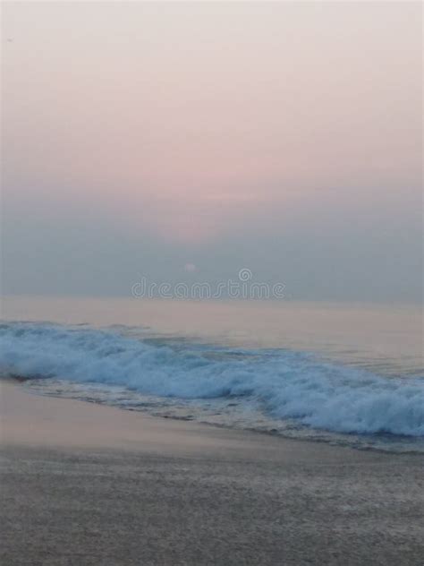 Cloudy Sunrise in Digha Sea Beach Stock Photo - Image of dusk, horizon ...