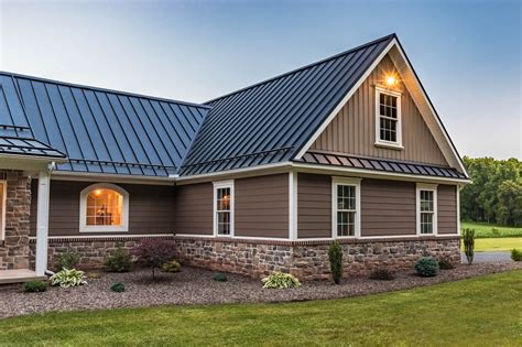 Most Popular Metal Roof Colors / Traditional zinc standing seam roof on ...