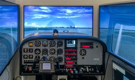 Cessna C-182 RG real cockpit for Flight Simulator.