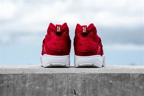 Nike Air Diamond Turf "Gym Red" // Available Now | Nice Kicks