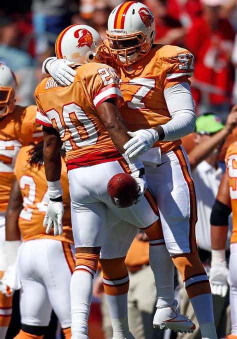 Buccaneers Sound off on Creamsicle Throwback Uniforms | Heavy.com