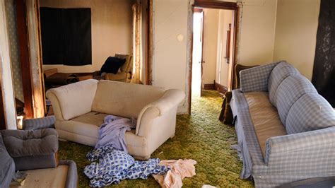 How does flood water damage a house? | SafeGroup