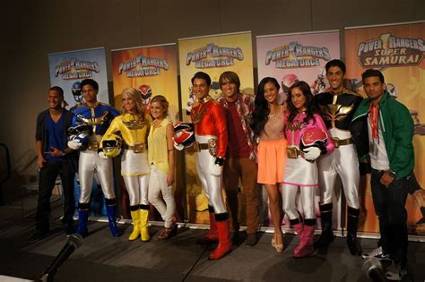 NickALive!: Saban Unveils The Cast, Characters And First Trailer For ...