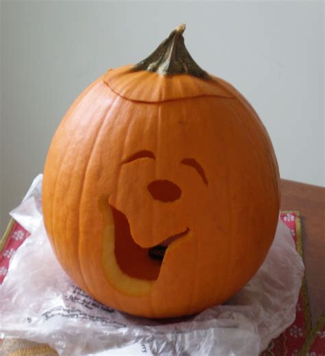 Welcome to Oneluckybug.com! Fun - Pumpkin Carvings | Cute pumpkin ...