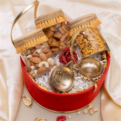 Mini Diwali Gift Basket - Gifts By Rashi