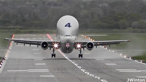 VIDEO Airbus Beluga landing and takeoff at Hawarden Airport