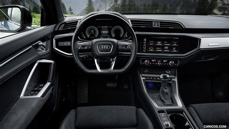 Audi Q3 TFSI e | 2021MY Plug-In Hybrid | Interior, Cockpit